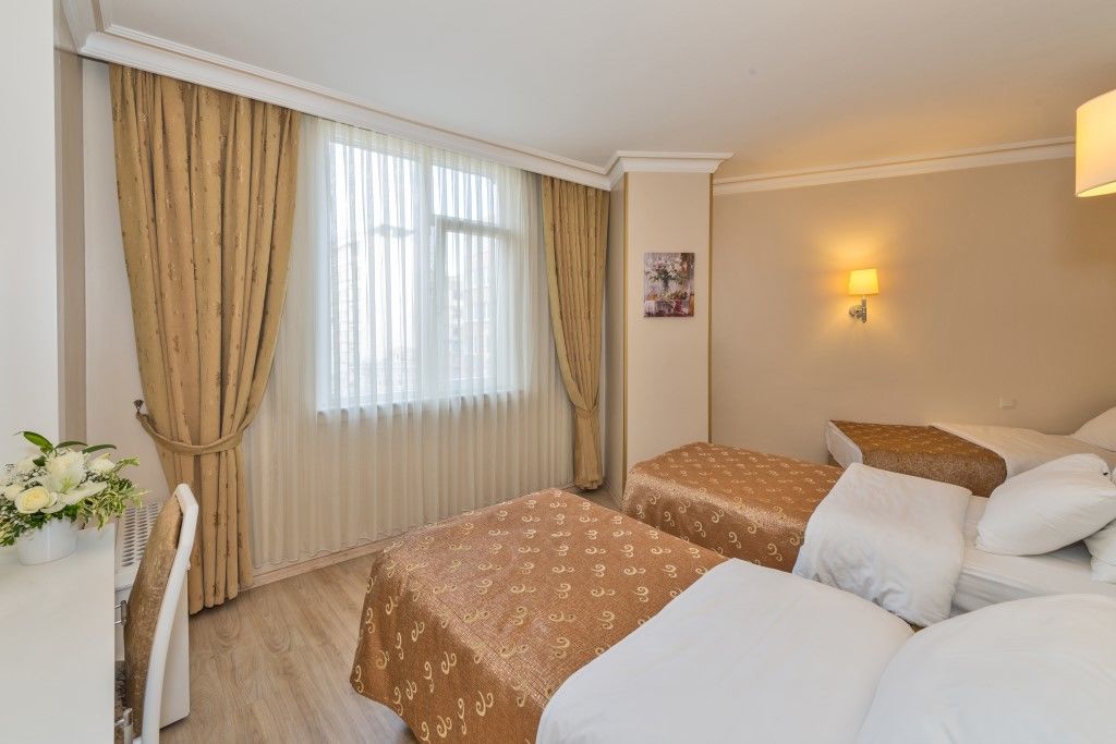 Fuar Hotel Istanbul Exterior photo